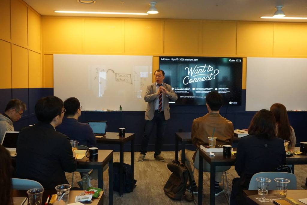 31297553_563011200743771_2201238140121776128_o